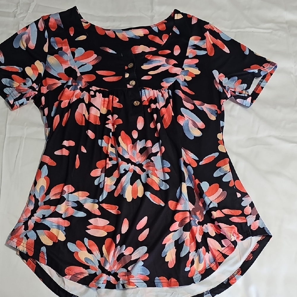171 Floral Print Women's Top NWOT